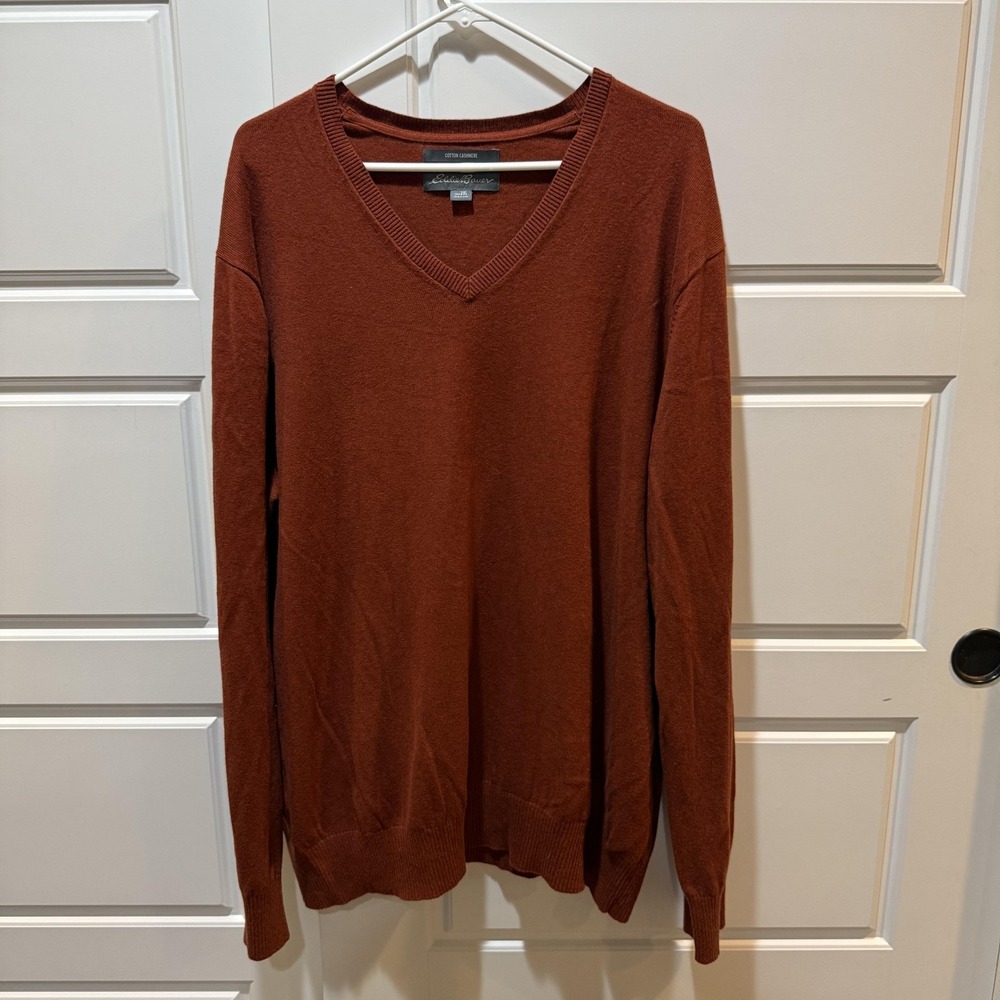 Eddie Bauer Sweater Mens 2XL Brown Cotton Cashmere V Neck Knit Pullover Classic - Picture 2 of 6